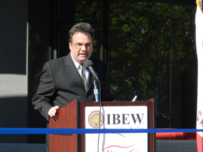  Byron Benton, Training Director for Alameda County’s JATC