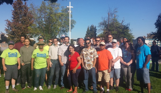 Pounding the pavement for Pauline Cutter in San Leandro on Oct.! Building Trades turned out 25 members on October 4 for the Precinct walk!