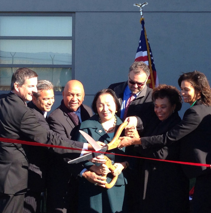 BTCA Secretary-Treasurer Andreas Cluver joined FAA officials, Rep. Barbara Lee, Oakland Mayor Jean Quan and other dignitaries to cut the ribbon at the dedication ceremony.