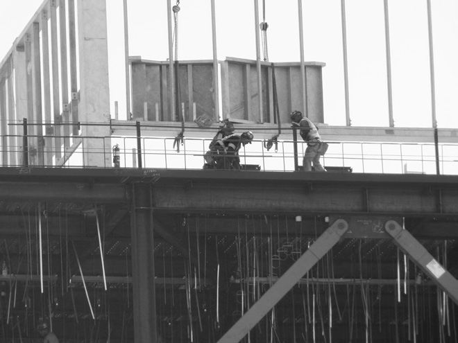 Ironworkers on the job at Highland Hospital’s new Acute Tower project.